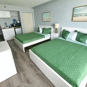 Ocean Side Hotel